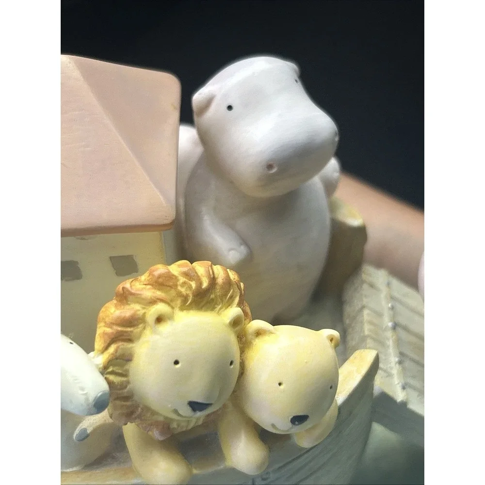 David Walker Noah's Ark Vintage Bookend by Michael And Company. Lion Sheep Boat